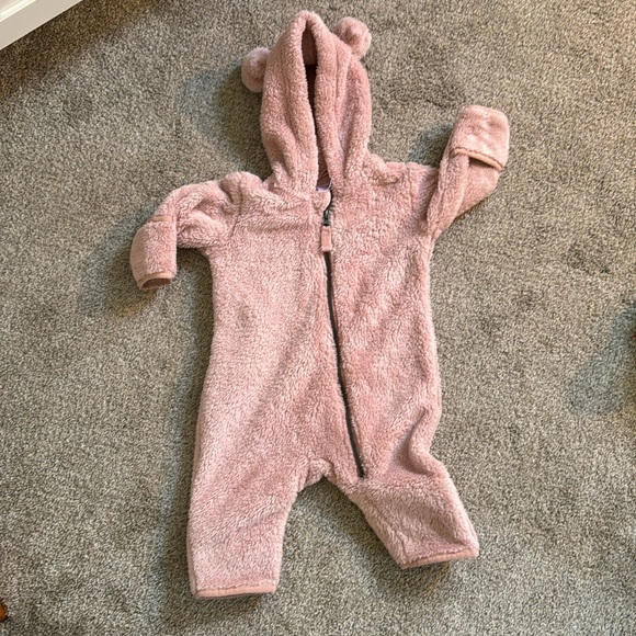 Hanna Andersson Other - Hanna Andersson pink marshmallow baby zip fleece Sherpa onesie 3 - 6 mos